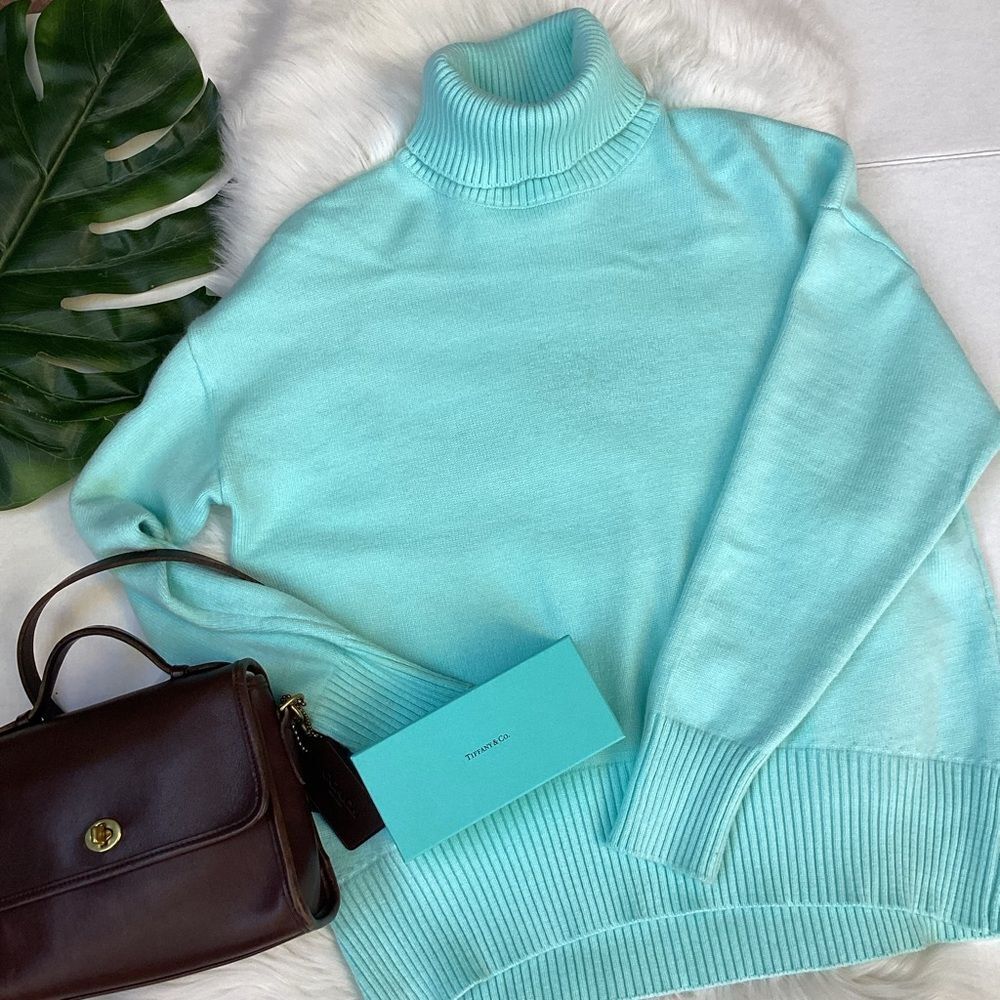 Vintage 90s Tiffany Blue Oversized Turtleneck Sweater L